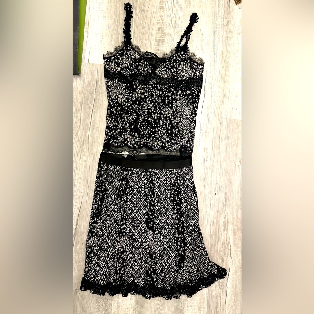 Chic top and skirt set